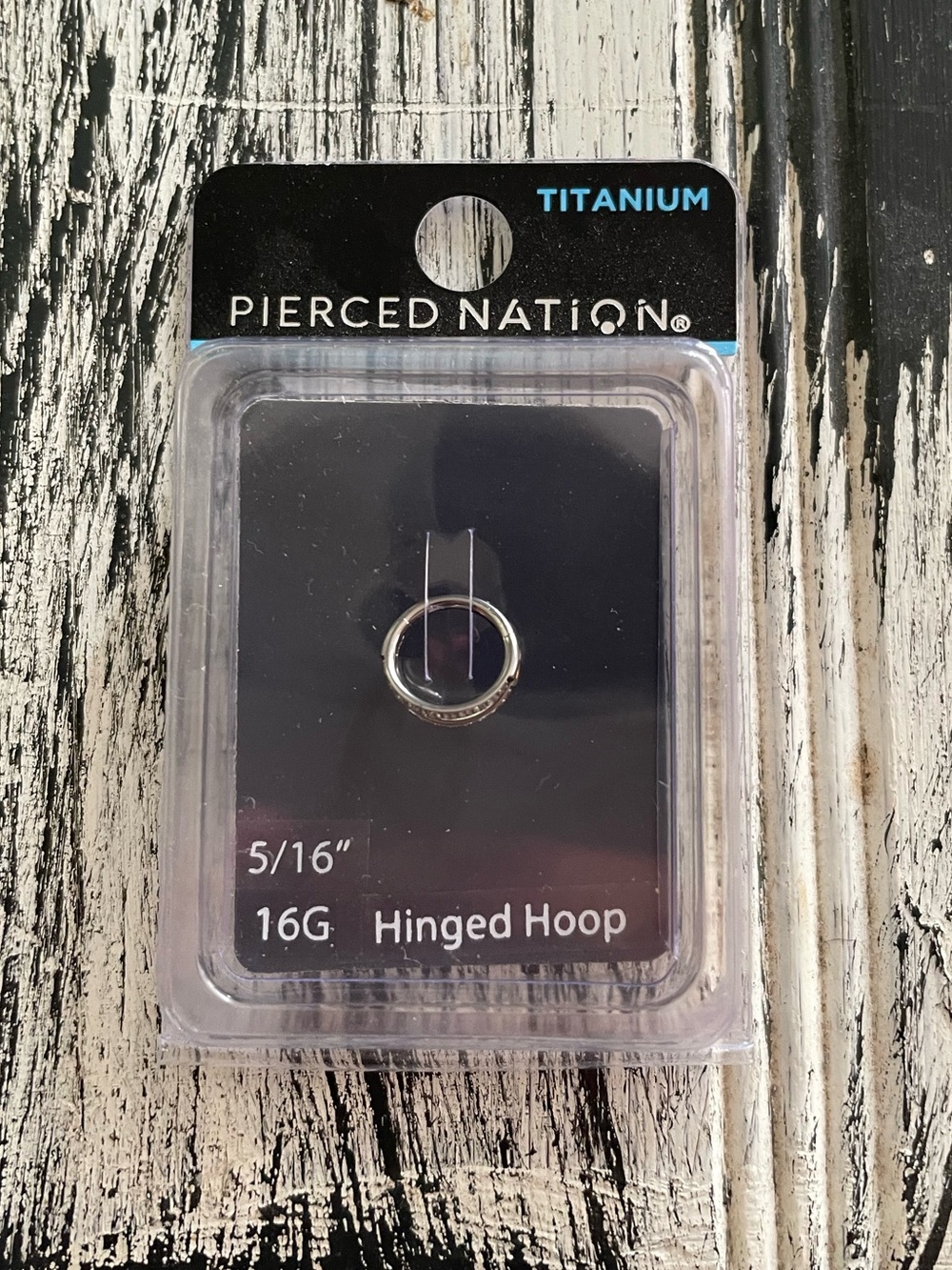 Pierced Nation Titanium Hinged Hoop Ring - Silver